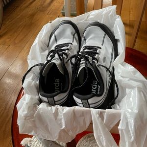 Norda 002 running shoe